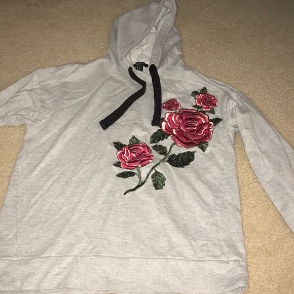 Forever 21 Sweaters - Forever 21 rose embroidered hoodie sz medium